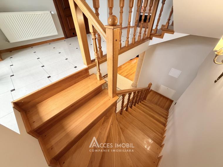 For Rent!3 floors TownHouse ! Botanica, Valea Crucii street, 300m2 + 3 aries! Euro repair!: 19