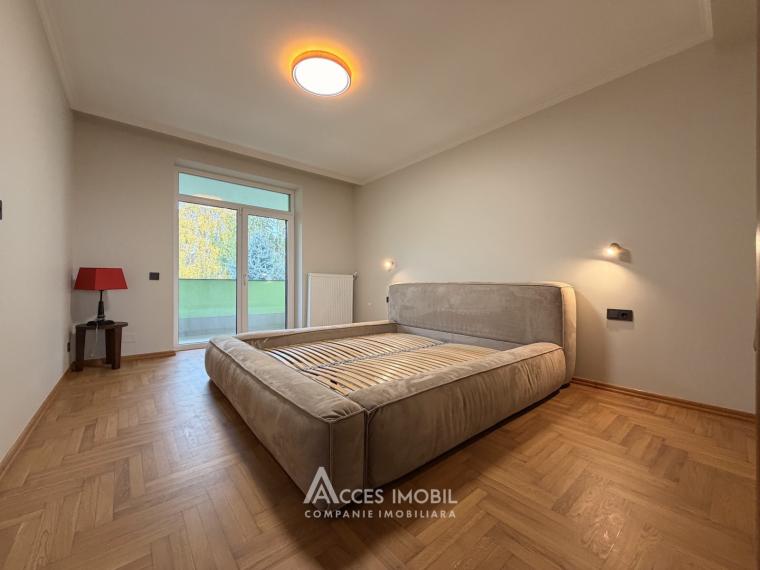 For Rent!3 floors TownHouse ! Botanica, Valea Crucii street, 300m2 + 3 aries! Euro repair!: 1