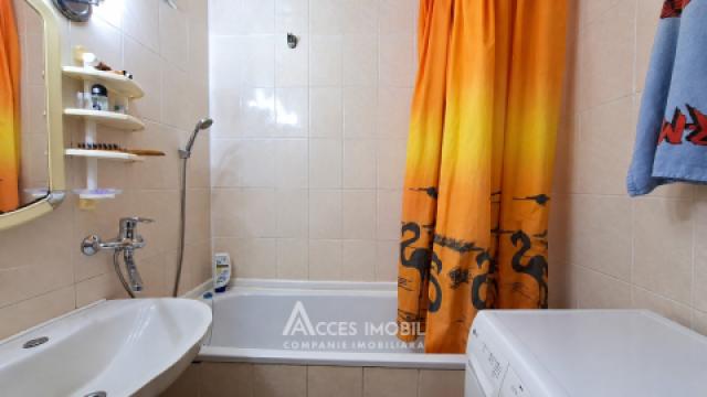 Ciocana, Voluntarilor Street, 3 rooms + living room. Middle position!: 9