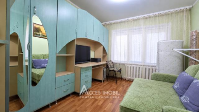 Ciocana, Voluntarilor Street, 3 rooms + living room. Middle position!: 2