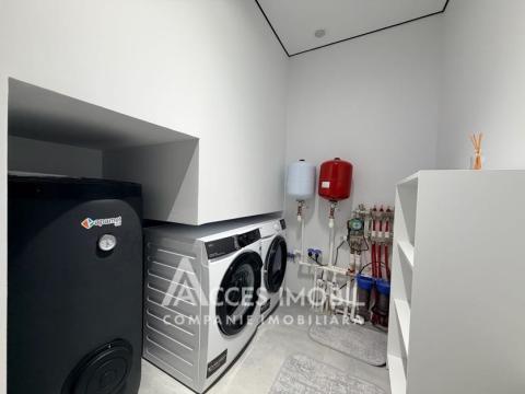 TownHouse în 3 niveluri! Durlești, str. Rezistenței, 3 camere + living, 170m² + 2 ari. Euroreparație!: 23