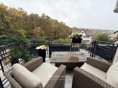 TownHouse în 3 niveluri! Durlești, str. Rezistenței, 3 camere + living, 170m² + 2 ari. Euroreparație!: 25