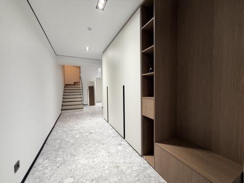 TownHouse în 3 niveluri! Durlești, str. Rezistenței, 3 camere + living, 170m² + 2 ari. Euroreparație!: 16