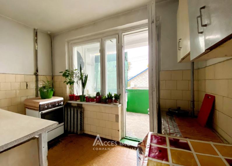 Rascani, Florilor street, 1 room. Middle position!: 7