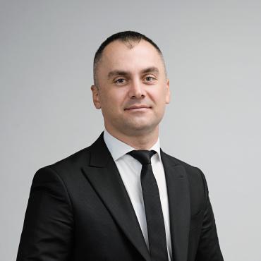 Agent imobiliar: Victor Țîcu