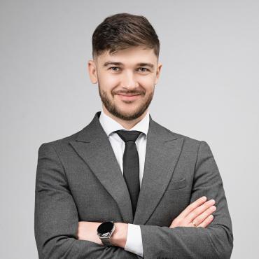 Agent imobiliar: Vladimir Crețu