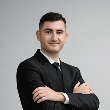 Agent imobiliar: Radu Mardari