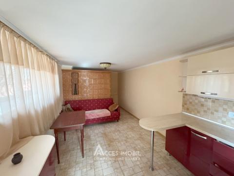 Casă în 3 nivele! str.  Poiana Nucului, Tohatin, 150m2 + 6 ari.: 6