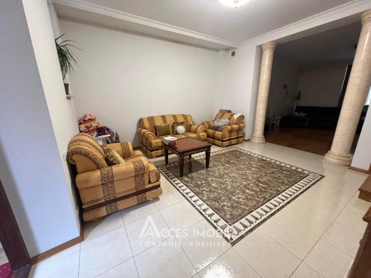 Chirie!TownHouse în 3 niveluri! Botanica, str. Valea Crucii, 300m2 + 3ari! Euroreparație!: 9