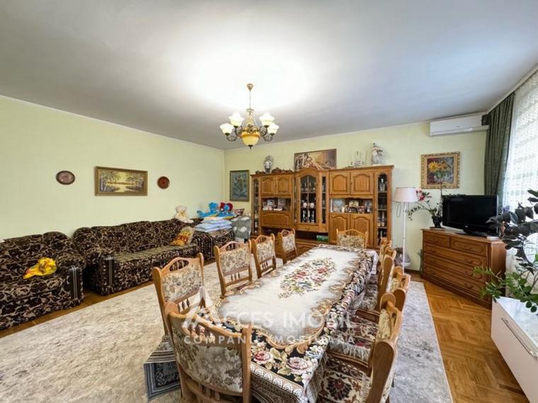 Casă în 2 nivele! Centru, Constantin Vârnav, 179m2. 4 ari! Euroreparație!: 4