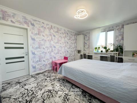 New Block! Calea Orheiului street, Posta Veche, 5+ rooms. Euro Repair!: 3