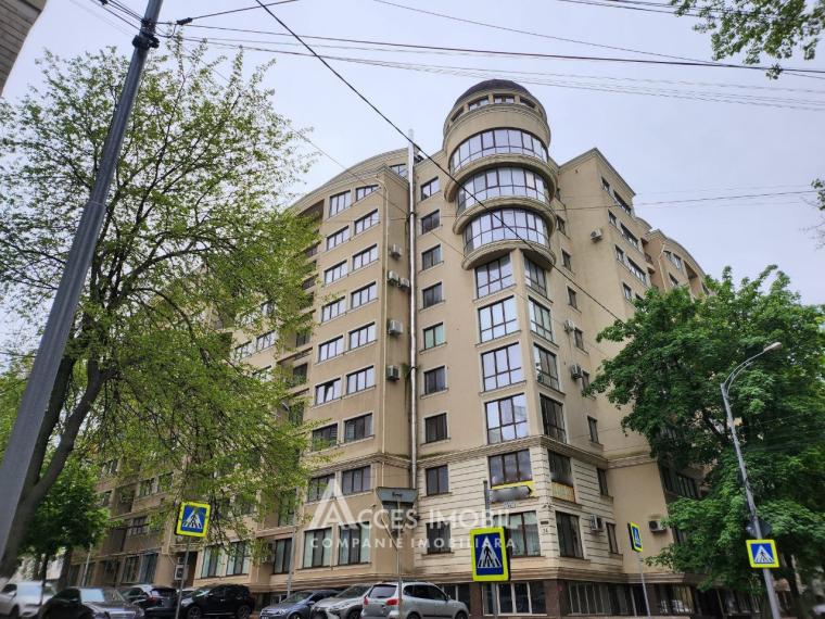 New Block! Center, Serghei Lazo street, 2 rooms + living! Euro repair!: 17
