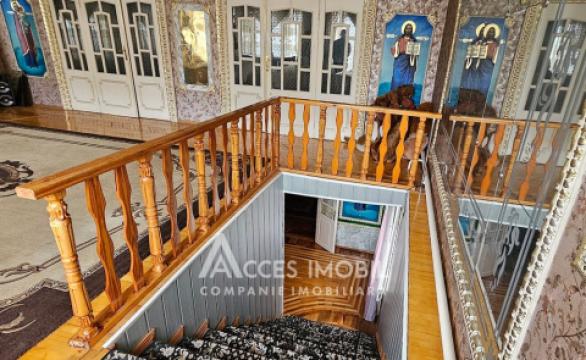 Casă în 2 nivele! Buiucani, str. Nicolae Bălcescu, 300m2 + 5 ari.: 2