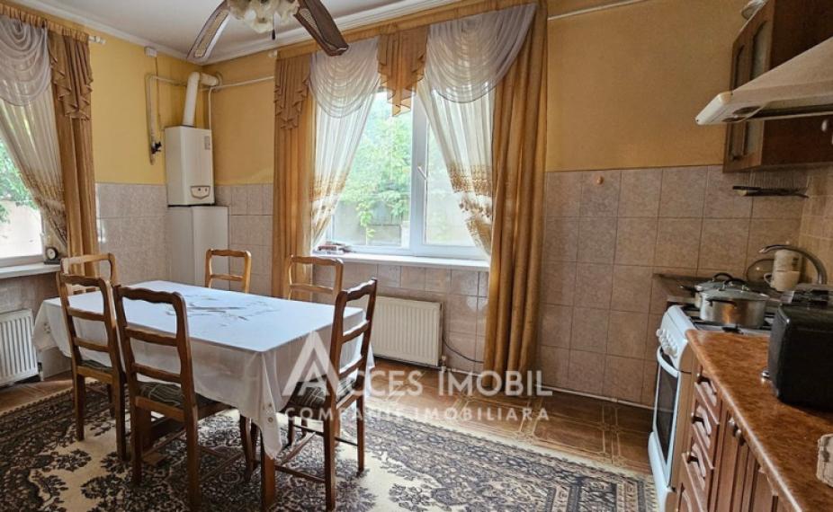 Casă în 2 nivele! Buiucani, str. Nicolae Bălcescu, 300m2 + 5 ari.: 10