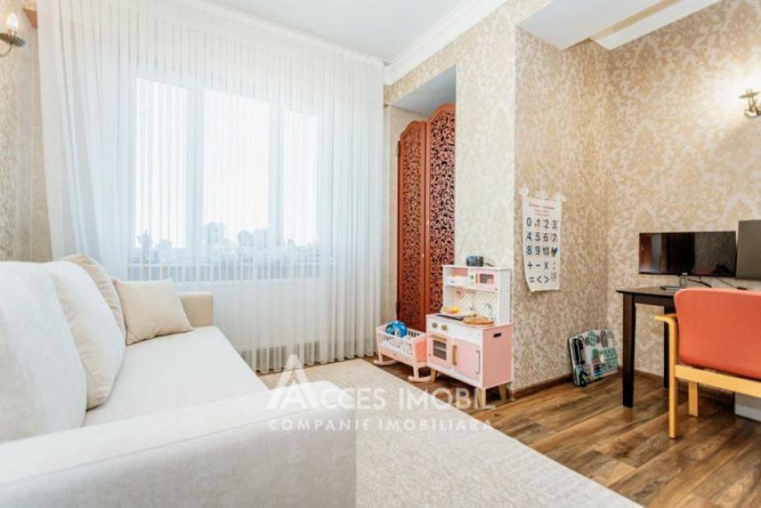 Dansicons!  N. Testimiteanu street, Center, 2 rooms + living. Euro repair!: 3