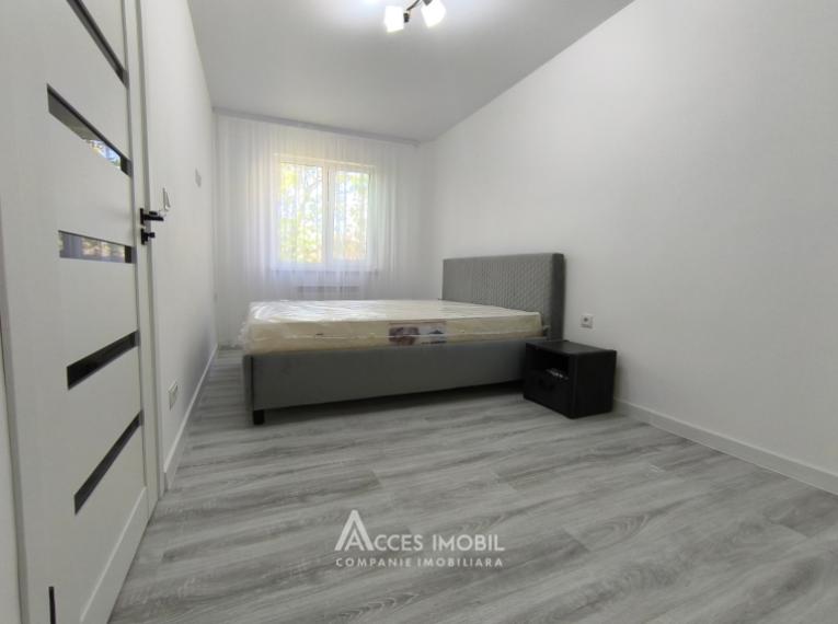 Botanica, Hristo Botev/Teilor street, 2 rooms + living! Euro repair! Middle position!: 6