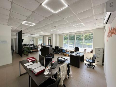 Chirie! Spațiu Comercial 150m2! Centru, str. Albișoara! Euroreparație!: 3