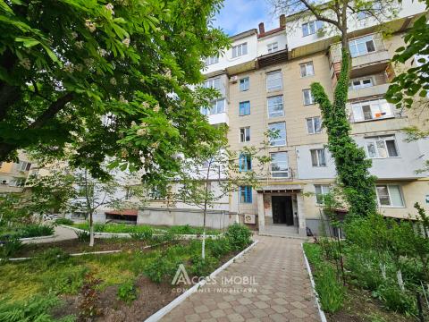 Apartamente de vânzare în Chișinău: Botanica str. Independenței
