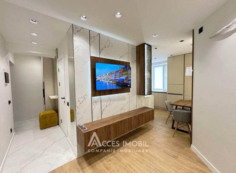 Râșcani, str. Kiev, 2 camere + living. Euroreparație! De mijloc!: 3