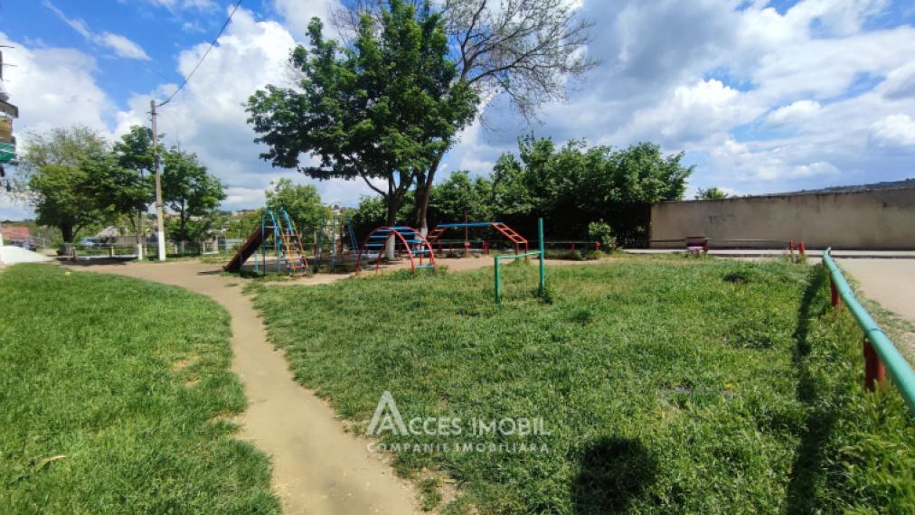 Bubuieci, Livezilor street, 1 room.: 13