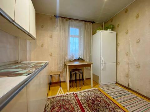 Poșta Veche, str. Socoleni, 3 camere. Localizare de Mijloc!: 6