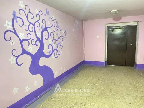 Poșta Veche, str. Socoleni, 3 camere. Localizare de Mijloc!: 13