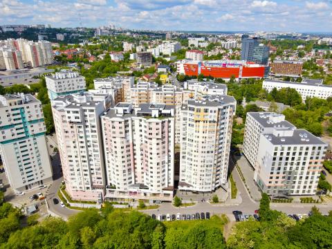 Basconslux: Мелестиу, 26: 3