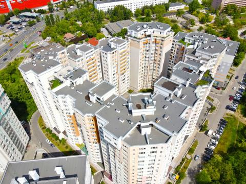 Basconslux: Мелестиу, 26: 6