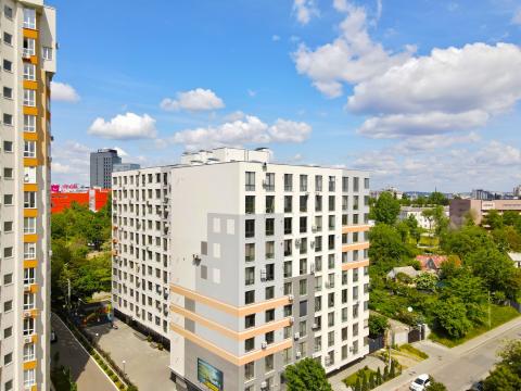 Basconslux: Мелестиу, 22/2: 4