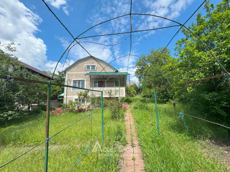 Casă în 3 nivele! str.  Poiana Nucului, Tohatin, 150m2 + 6 ari.: 13