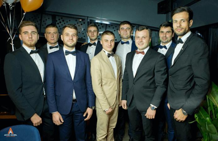 11 noiembrie - ziua de naștere a companiei Acces Imobil! - 1