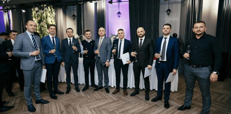 6 REALTORI din cadrul companiei Acces Imobil au fost certificați de către National Association of Realtors - 1