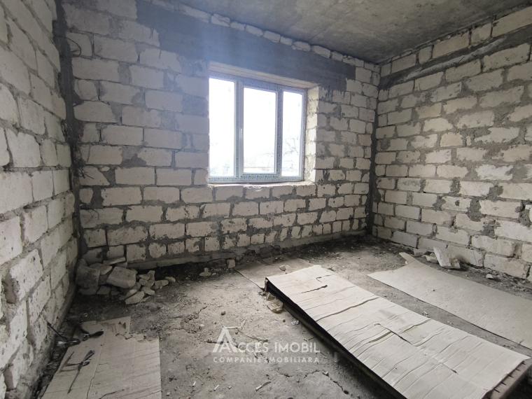 Casă în 2 nivele! Bubuieci, str. Izvoarelor, 260m2 + 9 ari.: 1