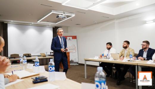 Curs de Reprezentare Exclusivă susținut de Arthur Ohanesyan, membru al National Association of REALTORS