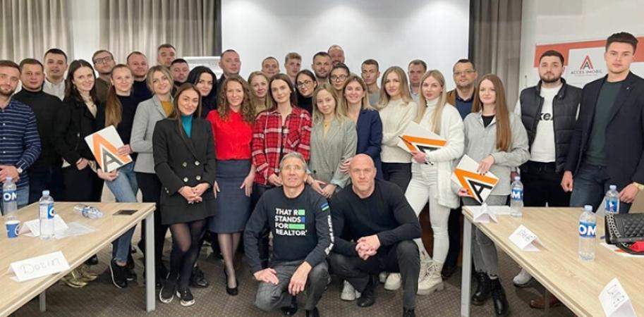 Curs de Reprezentare Exclusivă susținut de Arthur Ohanesyan, membru al National Association of REALTORS - 1