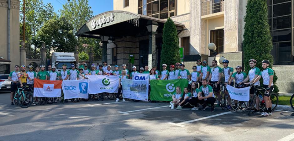 Hospice Bike Tour 2023 - Pasiunea lui Vladimir Bidiuc  pentru biciclete și implicarea într-o cauză nobilă! - 1