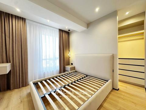 Braus! Пентхаус, бул. Мирча чел Бэтрын, Чеканы, 3 комнаты + гостиная. Eвроремонт! + Tерраса 20м2!: 3