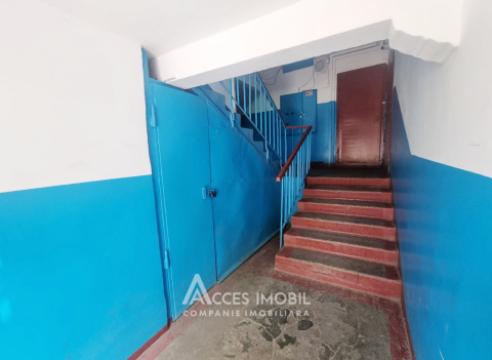 Botanica, Sarmizegetusa street, room! Middle position!: 4