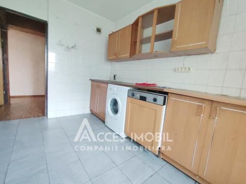 Центр, ул. Грэдинилор, 3 комнаты. Серия 102! Середина дома!: 2