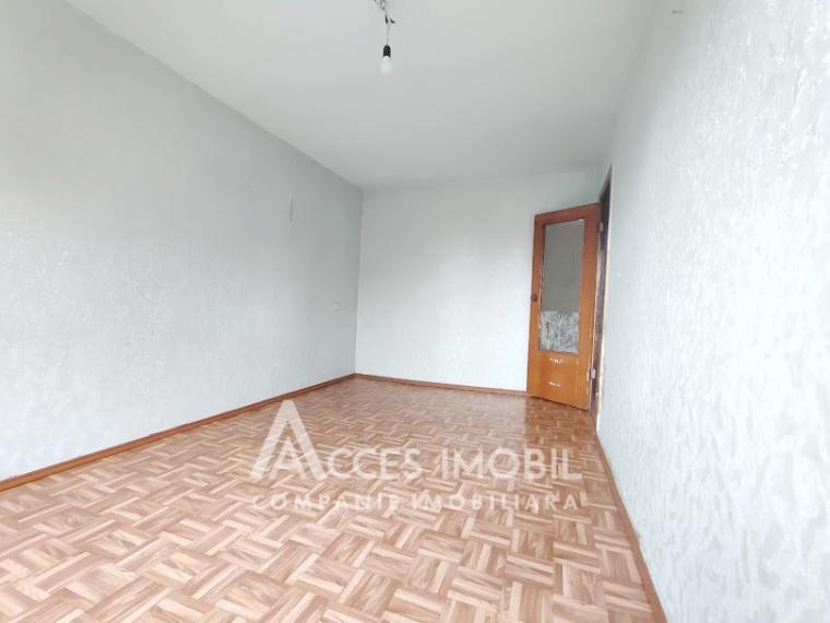 Центр, ул. Грэдинилор, 3 комнаты. Серия 102! Середина дома!: 4