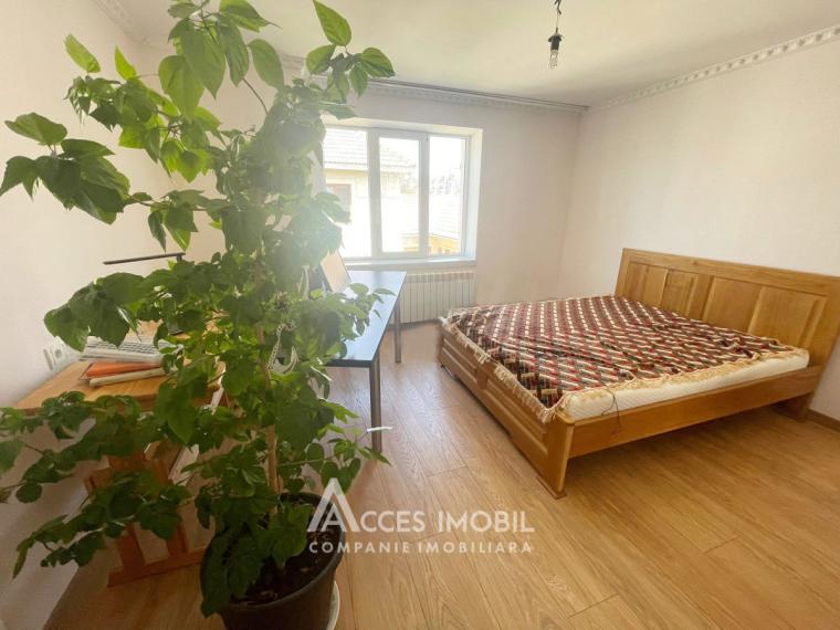 Casă în 3 niveluri! str. Plaiului, Codru, 250m2 + 12 ari!: 2