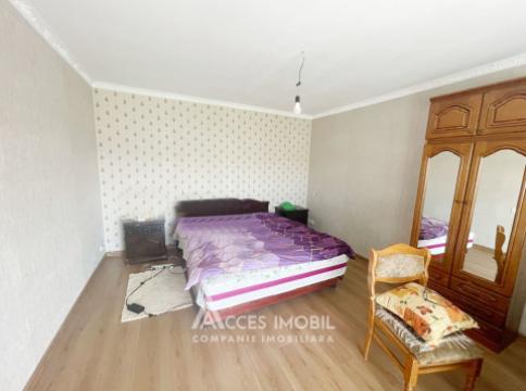 Casă în 3 niveluri! str. Plaiului, Codru, 250m2 + 12 ari!: 3