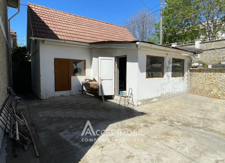 Casă în 3 niveluri! str. Plaiului, Codru, 250m2 + 12 ari!: 9