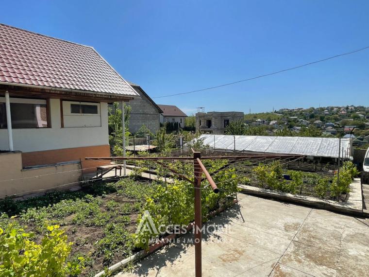 Casă în 3 niveluri! str. Plaiului, Codru, 250m2 + 12 ari!: 10