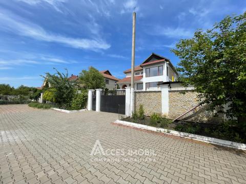 Casă în 3 niveluri! str. Plaiului, Codru, 250m2 + 12 ari!: 12