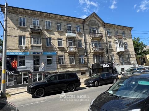 Centru, str. M. Eminescu, 2 camere. De mijloc!: 1