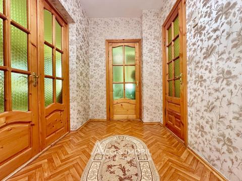 Ciocana, str. Ginta Latină, 1 cameră. Localizare de Mijloc!: 3