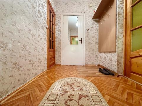 Ciocana, str. Ginta Latină, 1 cameră. Localizare de Mijloc!: 4