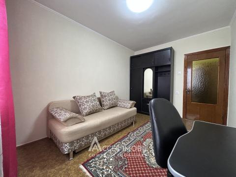 Ciocana, bd. Mircea Cel Bătrân, 2 camere. Localizare de Mijloc!: 4