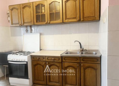 Ciocana, Mircea Cel Batran avenue, 4 rooms. Middle position!: 1